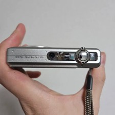 Casio Exilim EX-Z500 Vintage Digital Camera Box Set