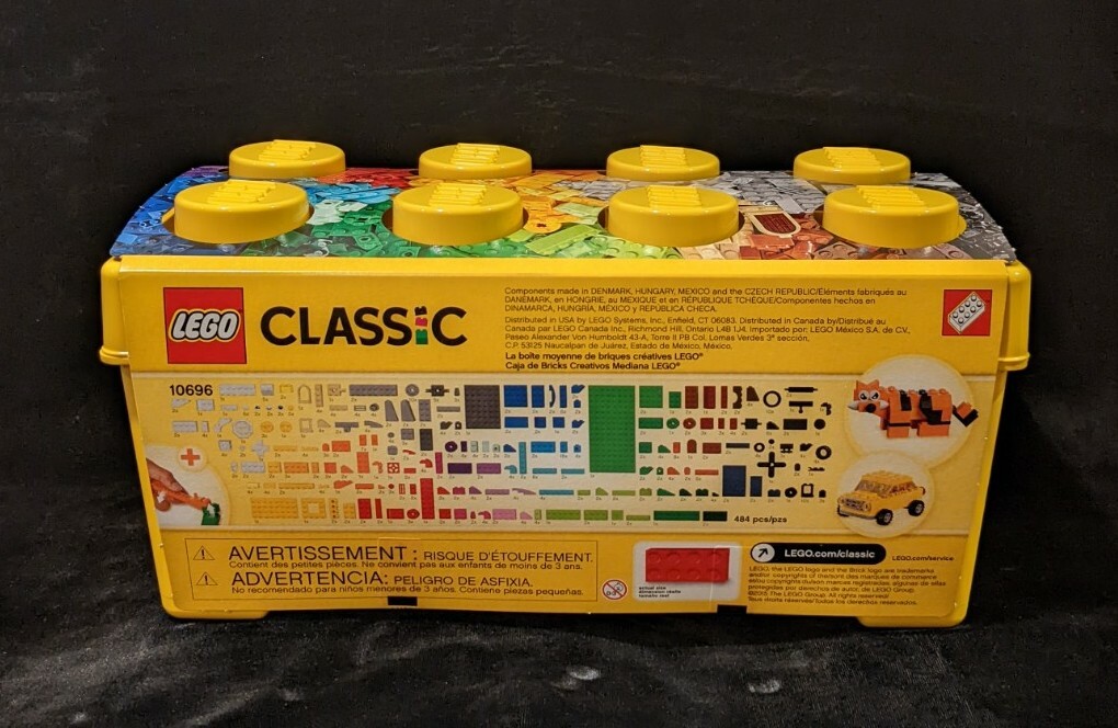 LEGO Classic Medium Creative Brick Box 10696 Ideas Included 484