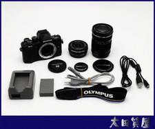 OLYMPUS OM-D E-M10 Mark  Mirrorles SLR camera w/ ED 14-42mm ED 40-150mm