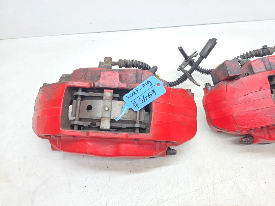 2008 Range Rover Sport L320 3.6 Tdv8 Front Brembo Calipers  - Image 2 of 4