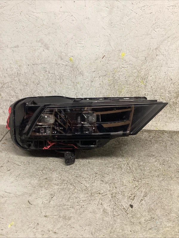 2024 2025 HYUNDAI SONATA RIGHT RH PASSENGER SIDE HEADLIGHT OEM PROJECTOR