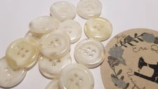 Vintage/retro 4 hole button, new 13pcs, 18.9mm dia., colour: white marble