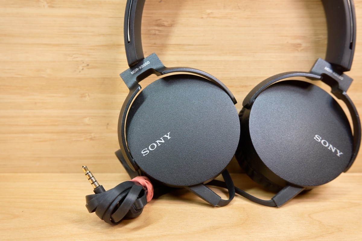 SONY ソニー MDR-XB550AP ヘッドフォン　ブラック　新品未開封 Sony MDR-XB550 Wired Over The Ear Headphones, black | eBay
