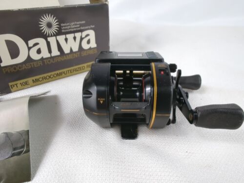 Daiwa Phantom PT-10E Mulinello microcomputerizzato Baitcasting Acqua dolce media leggera - Foto 3 di 9