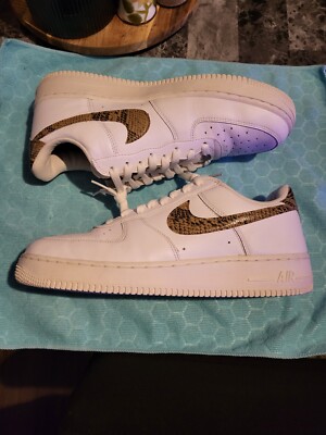 NIKE AIR FORCE 1 \'07 PRM \
