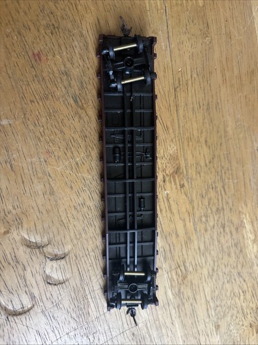 WALTHERS TRAINLINE HO SCALE 50' FLAT CAR CONRAIL 931-602 CR 31092 TRAIN - Picture 7 of 7