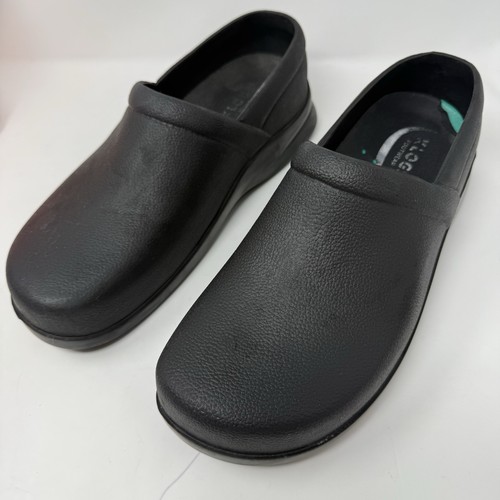 KLOGS FOOTWEAR Mens Size 11 Black  Leather Slip Resistant Shoes Clogs - Picture 1 of 8