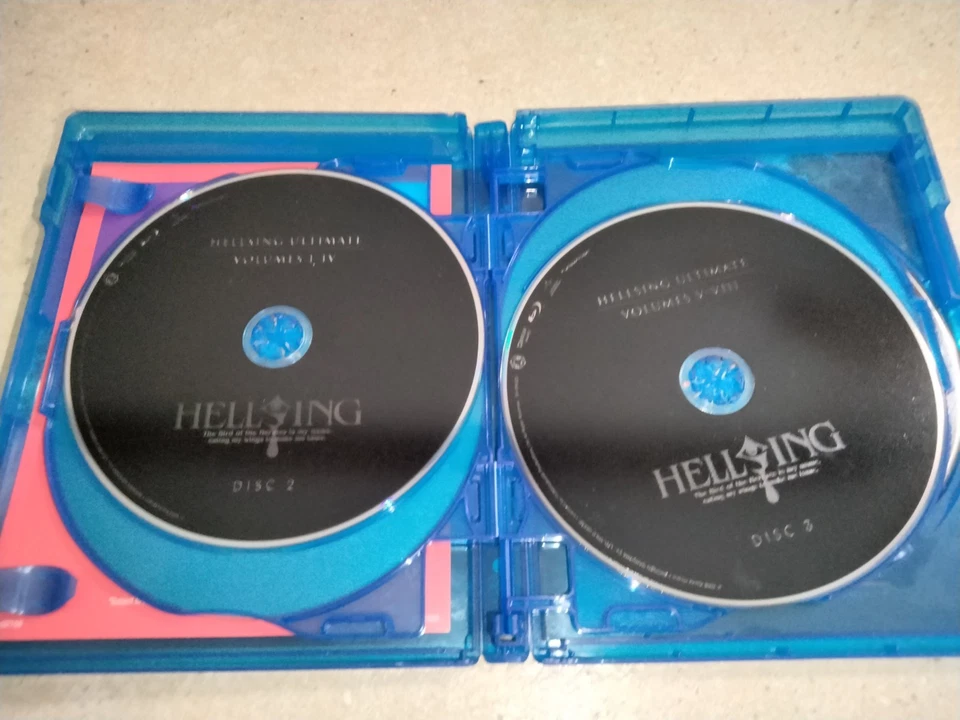Hellsing Ultimate Complete Collection Blu-ray 5 Disc Anime Horror Funimation OOP - Image 3 of 4