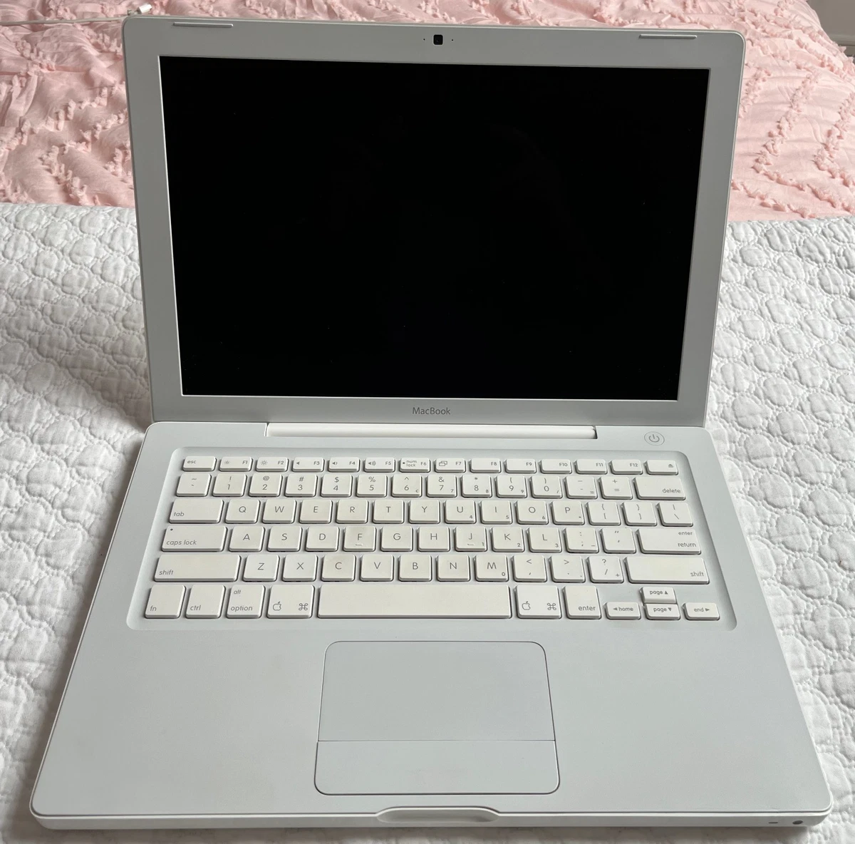 Apple MacBook White 1 GB RAM for sale | eBay