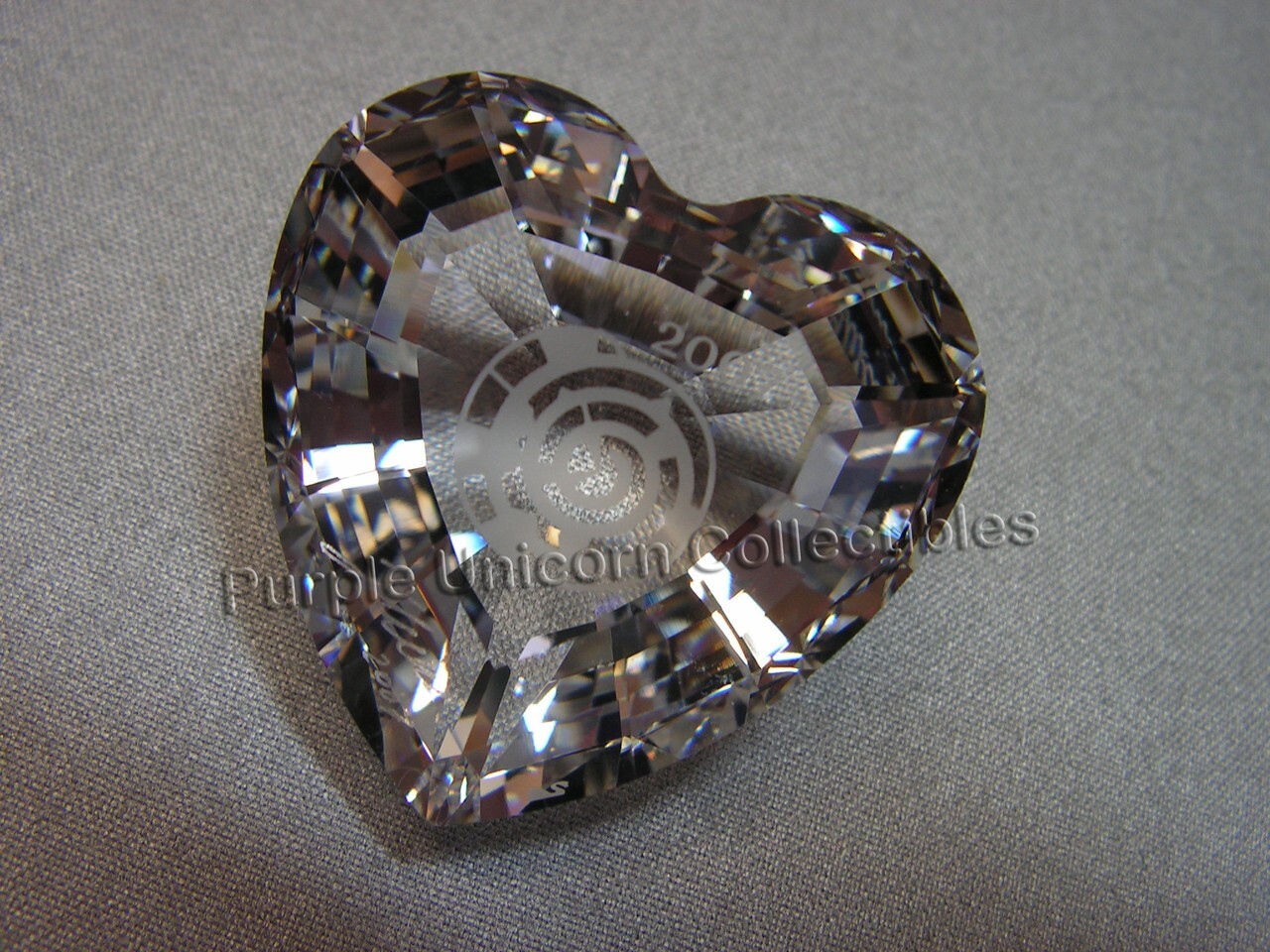 Swarovski Crystal SCS 2007 Community Event Clear Heart Signed By Designer 896979
