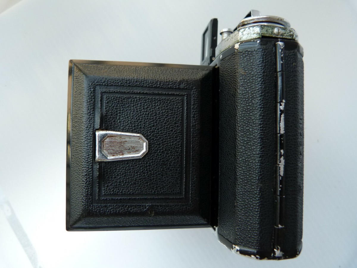 VINTAGE Zeiss Ikon Ikonta Film Camera w/ Novar Anastigmat