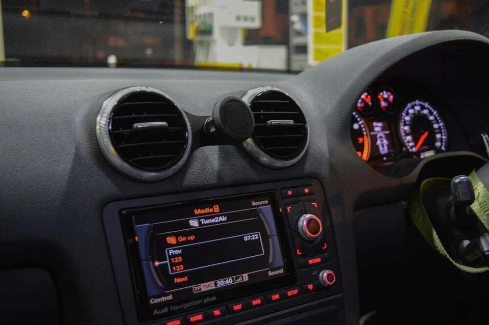 AUDI A3/S3/RS3 (8P) 2002-2012 Phone Holder/Mount OEMMOUNTS - Image 3 of 4