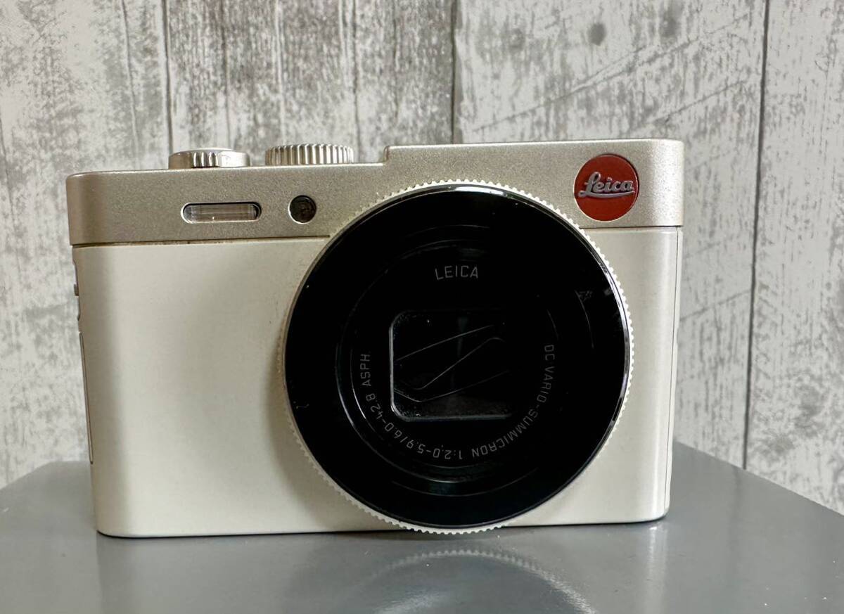 Leica C Typ 112 Light gold 12.1MP Compact Digital Camera Leica C Typ 112 Light gold 12.1MP Compact Digital Camera