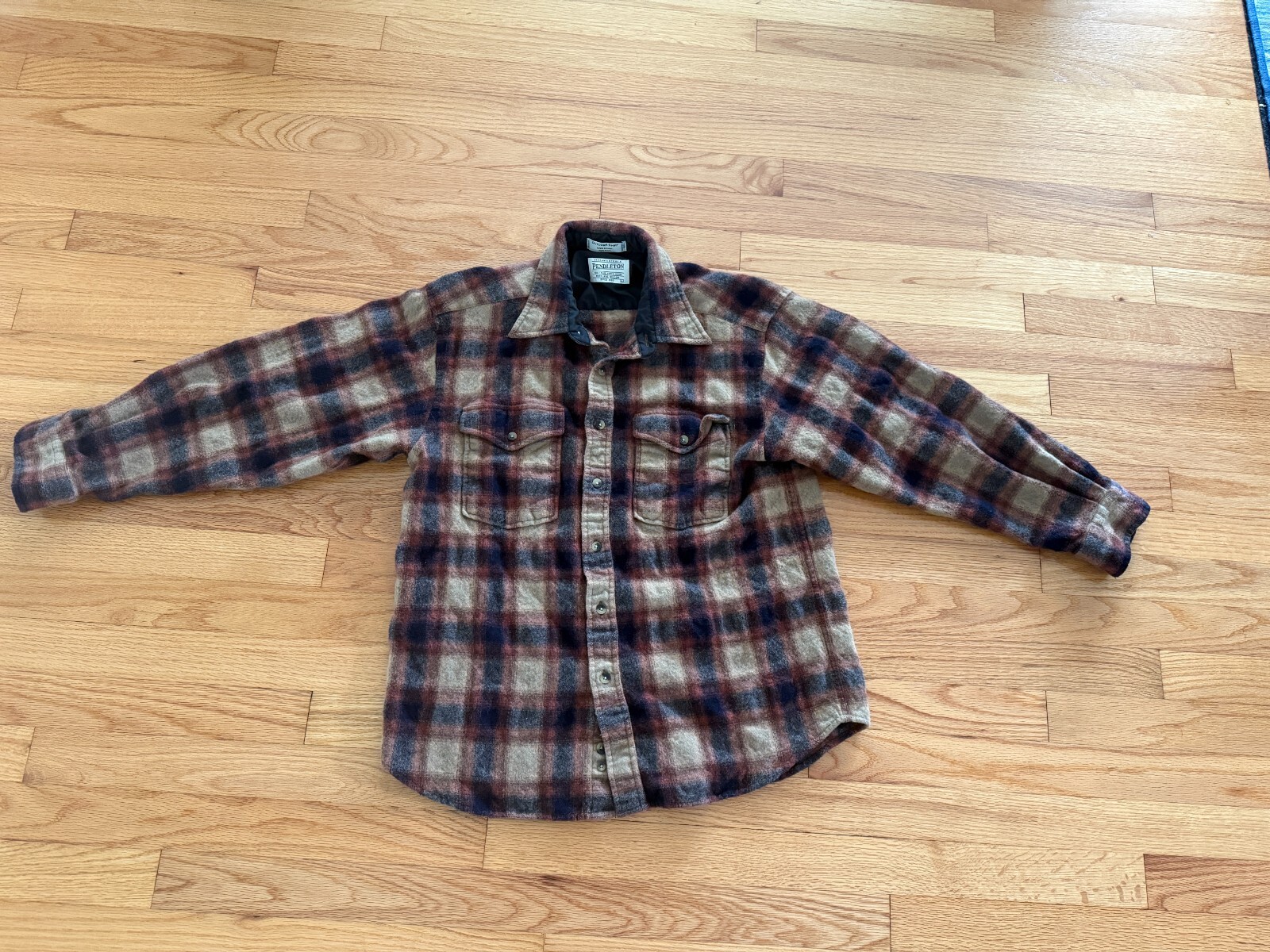 Pendleton Wool Flannel Large but Shrunk, fits Sma… - image 1