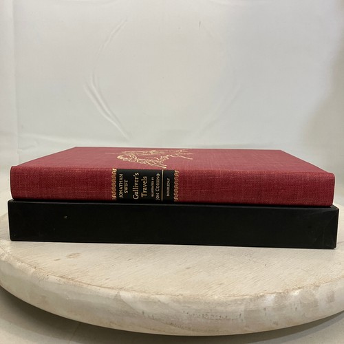 SIGNED NUMBERED Gullivers Travels by Jonathan Swift Limited Ed 1945 HC Slipcase - Picture 10 of 12