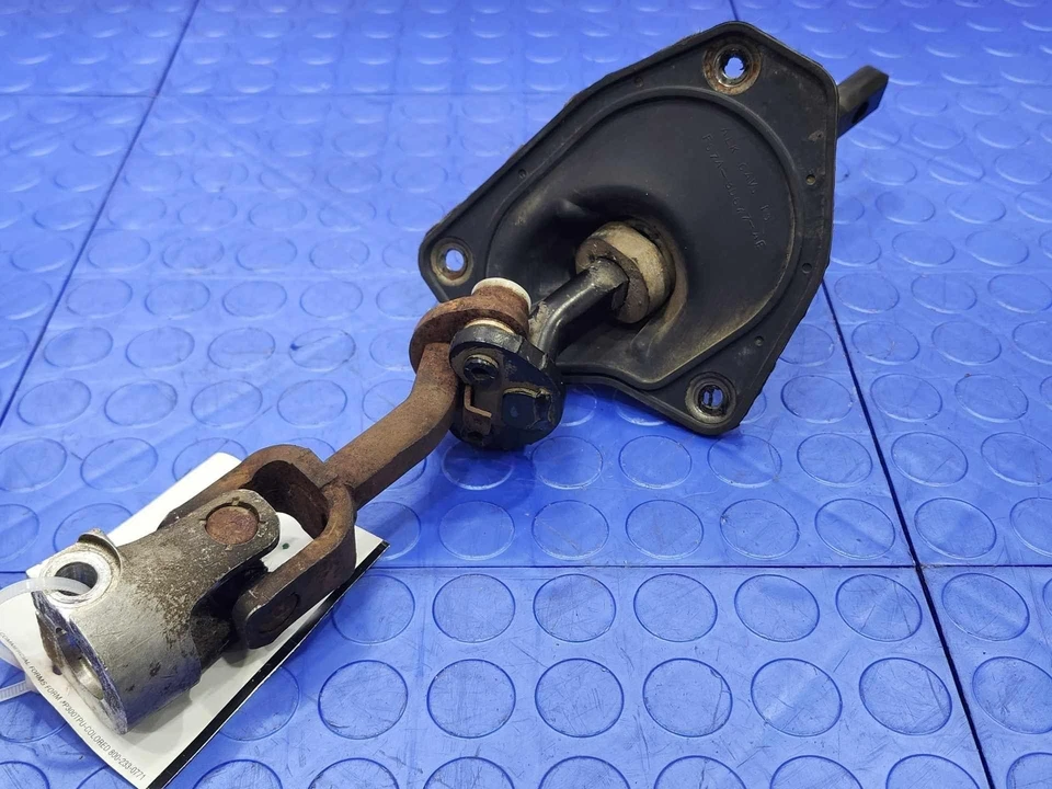 94-97 Mazda B2300 B3000 B4000 conjunto de eixo de direção inferior fabricante de equipamento original ZZM132090 - Imagem 2 de 4