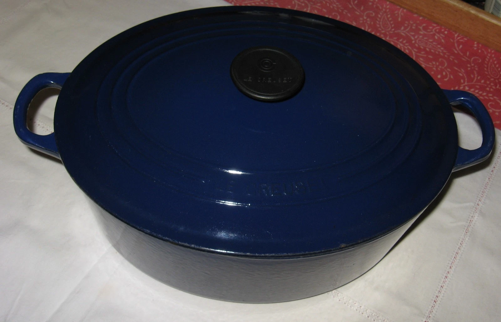 Le Cruiset Dutch Oven - Oval # 31