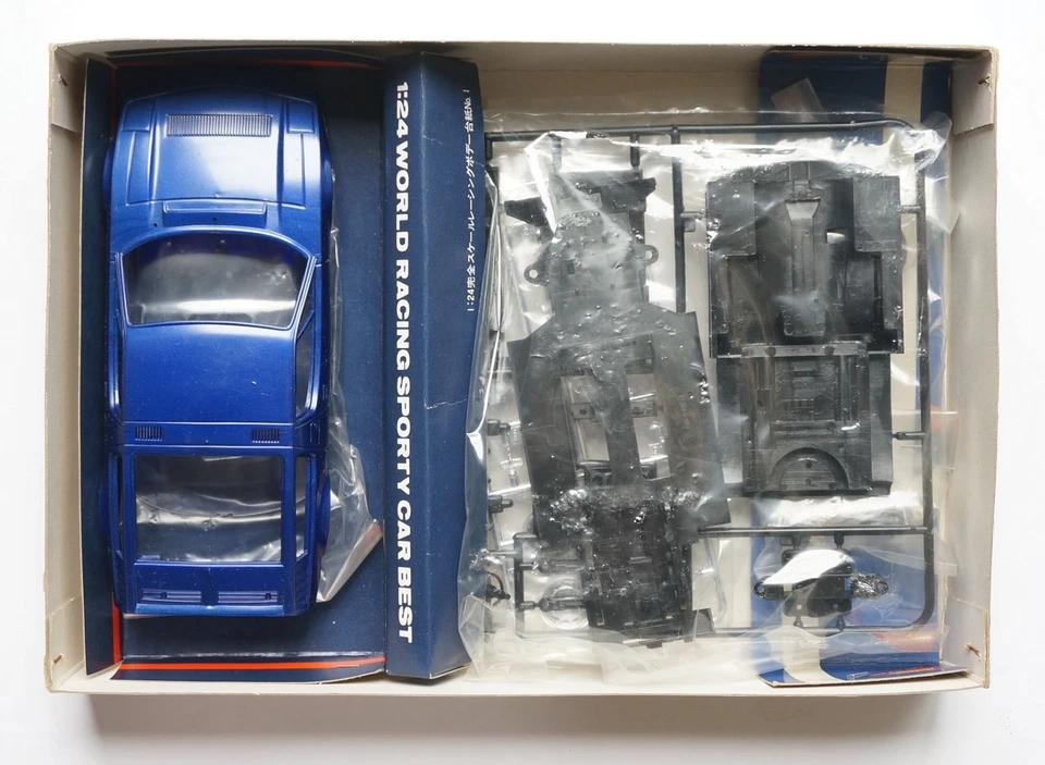 NICHIMO 1/24 Maserati Bora racing car series No.10 MOTORIZE model kit - Image 2 of 4