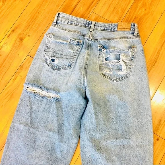 American Eagle AEO relaxed mom jeans denim distressed relaxed blue ripped 0 image 4