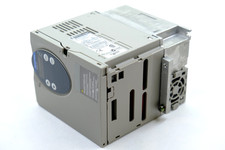 Telemécanique Altivar ATV31H037N4 Onduleur De Fréquence Frequency Converter