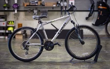 Trek 3700 Mountain Bike Medium
