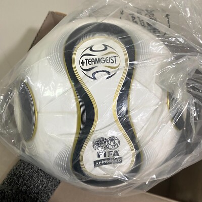 最終値引き！TEAMGEIST 2006年ドイツワールドカップレプリカ Adidas Teamgeist JFA 2006 FIFA World Cup Germany Official