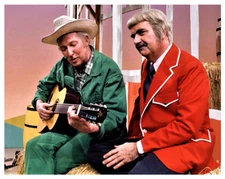 CAPTAIN KANGAROO - 8"X10" PHOTOGRAPH