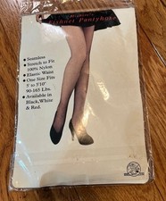 Fishnet pantyhose medium fits 5  to 5  10 and 90-165 lbs new