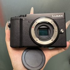 Panasonic Lumix DC-GX9 20.3MP Mirrorless Camera Body Only Black