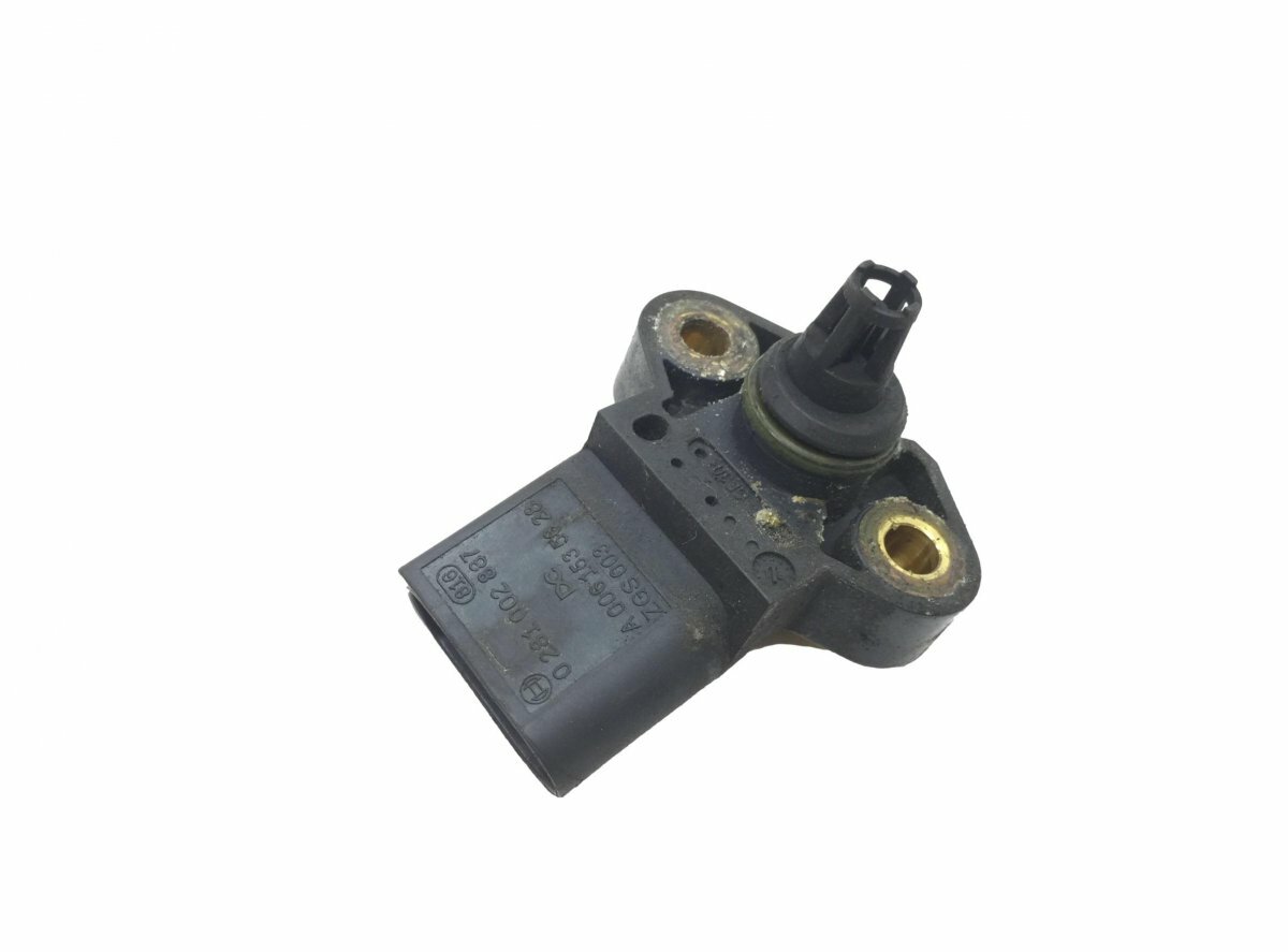 0061535628 0101535428 Turbocharger Pressure Sensor MERCEDES
