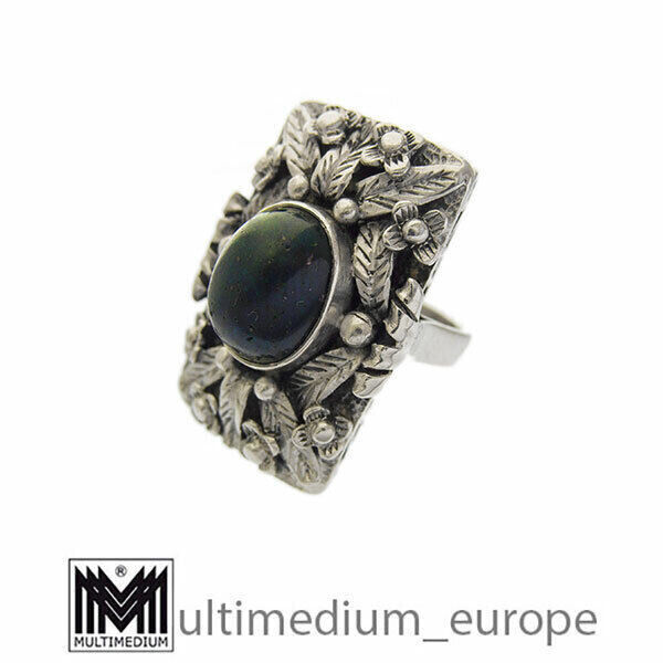 Jugendstil Silber Fingerring Jade rar um 1920 Arts and Crafts Ring Handarbeit