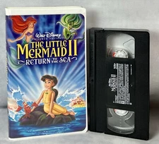 The Little Mermaid II: Return to the Sea VHS Disney Clamshell, Excellent