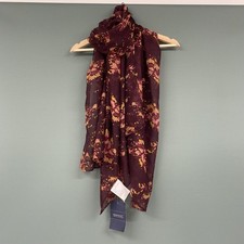 Brand new Regatta women's floral print burgundy lightweight scarf.