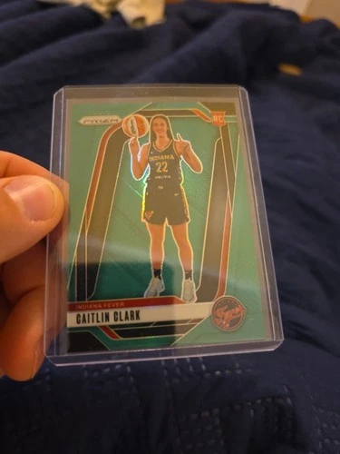 2024 Panini Prizm WNBA Caitlin Clark Green PRIZM Fever RC Image Variation