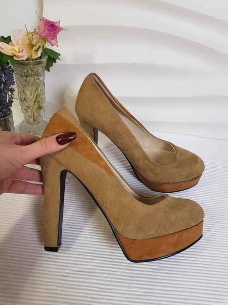 Women Swan Heels Peach Suede 39