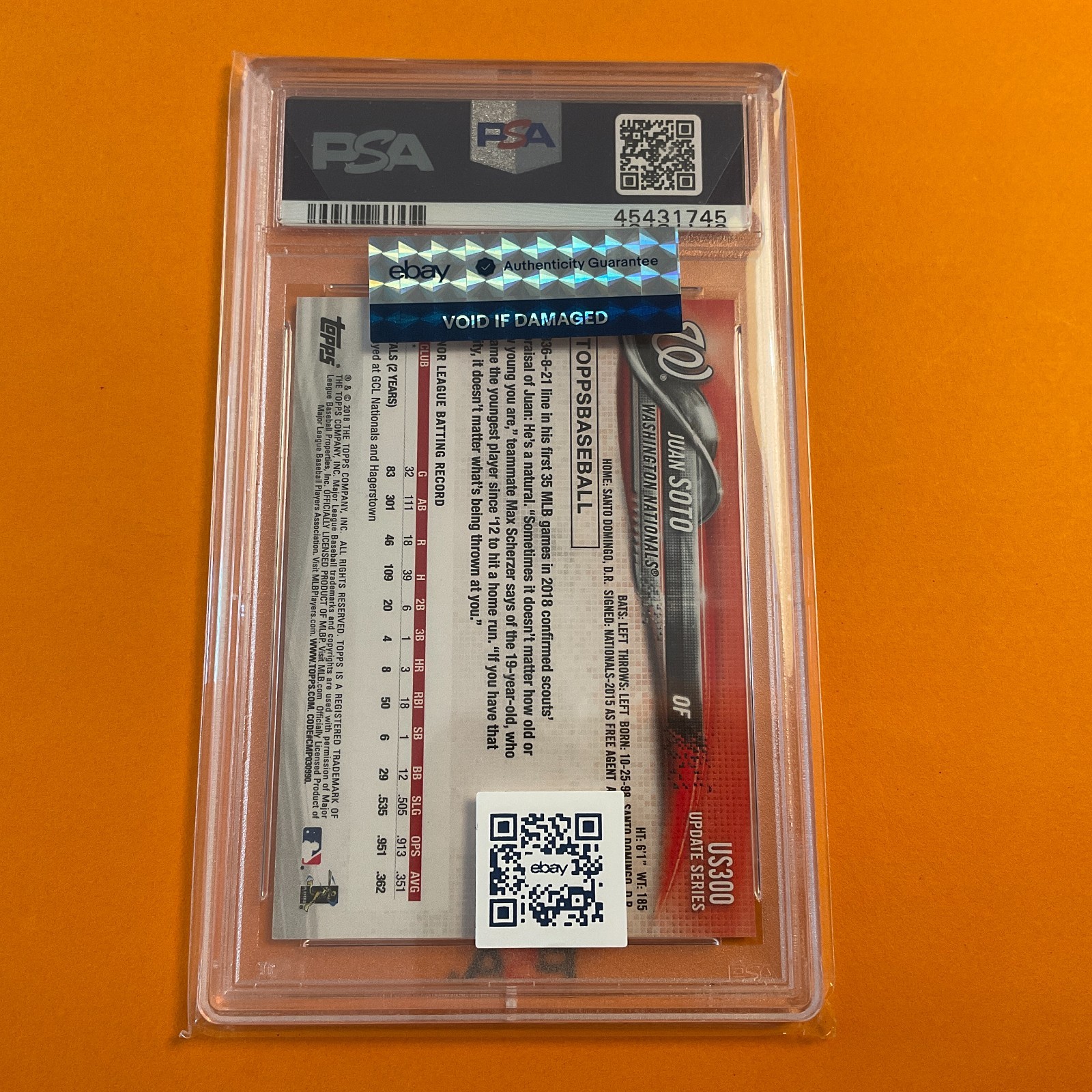 2018 Topps Update Juan Soto RC #US300 Batting Gold /2018 PSA 8 view 2