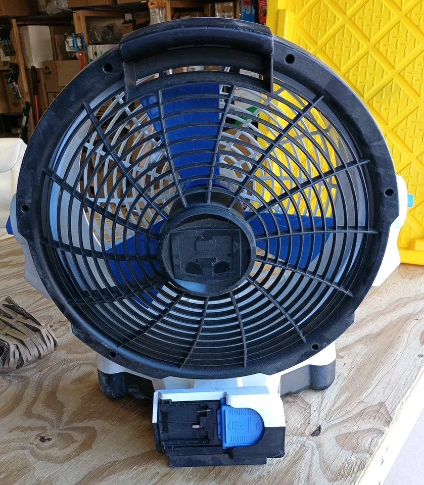 HART 20V Hybrid 12" Fan Portable Corded/Cordless Jobsite Cooling (Tool Only) - Image 3 of 4