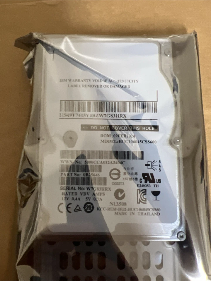 IBM Options 450GB SAS 10K 2.5” V7000 HDD ***OPENED BOX FOR PICTURES-NEW*** - Image 3 of 4