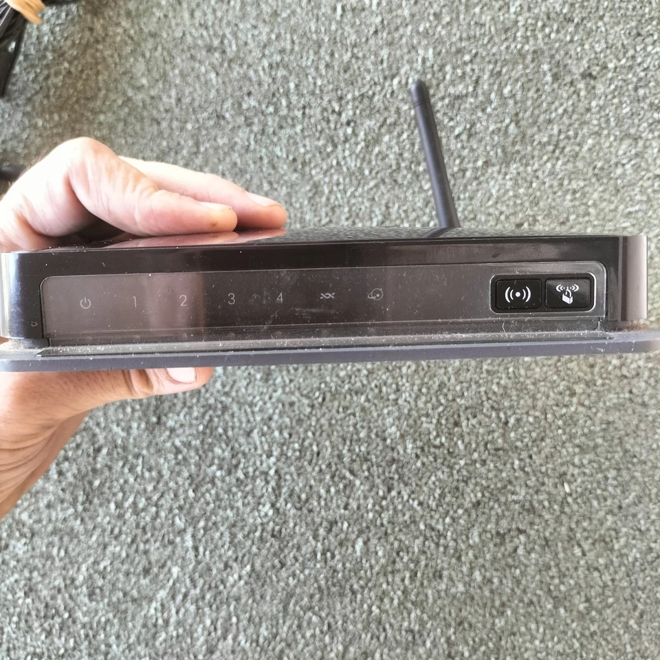 Netgear DGN1000 Modem Router Adsl2+ Wi-Fi B/G 4 Port Ethernet WPS Getestet - Bild 3 von 4