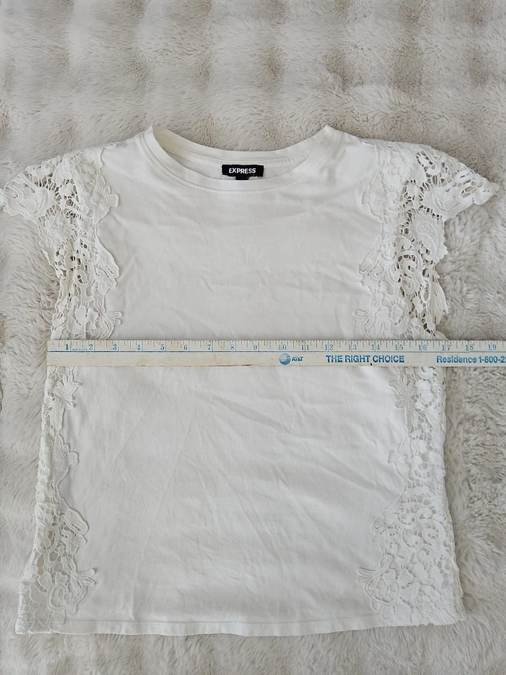 Camiseta sin mangas Express para mujer de encaje crema talla mediana Foto 3 de 4