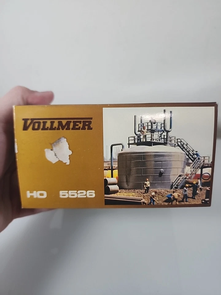 Vollmer H0 Kit Unbuilt 5526 Petrol Gasoline Storage Tank Esso Shell with sticker - Image 4 of 4