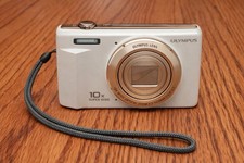 Olympus VR-340 10x Super Wide Digital Camera White No Battery Charger SD
