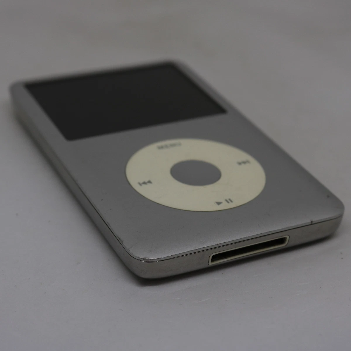 Apple iPod Classic 7. Generation 160GB - Silber / MP3-Player / Händler