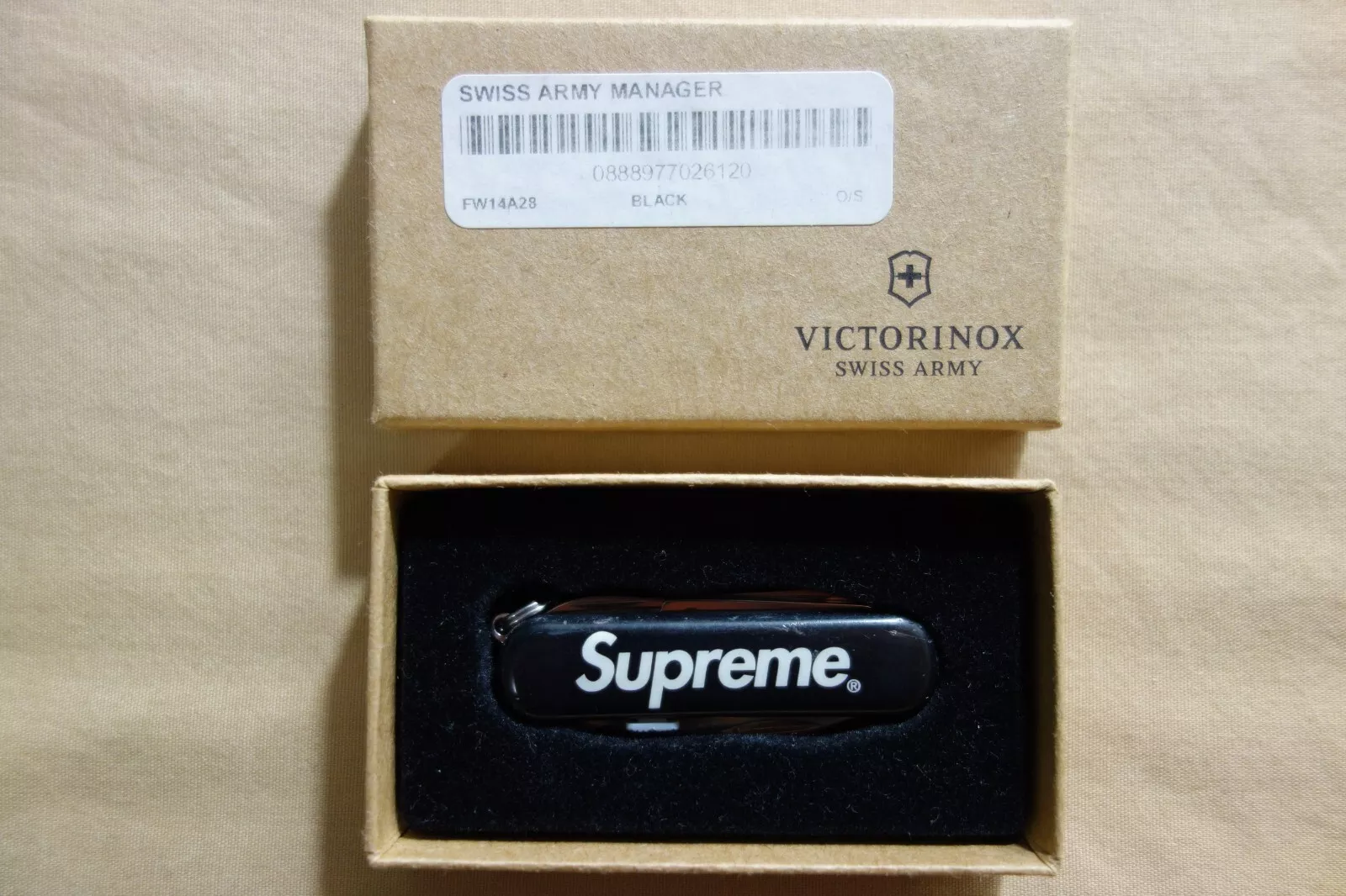 Supreme automne/hiver 2014 Victorinox Swiss Army Manager (noir) O/S FW14A28