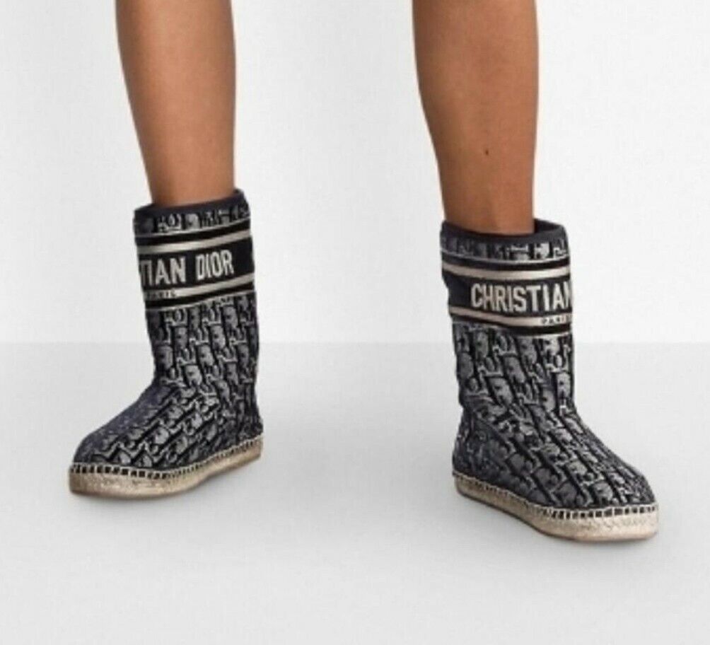 DIOR SHEARLING BOOTS BLUE VELVET DIOR LOGO CANNAGE GIANT DIOR SHEARLING BOOTS BLUE VELVET DIOR LOGO CANNAGE GIANT