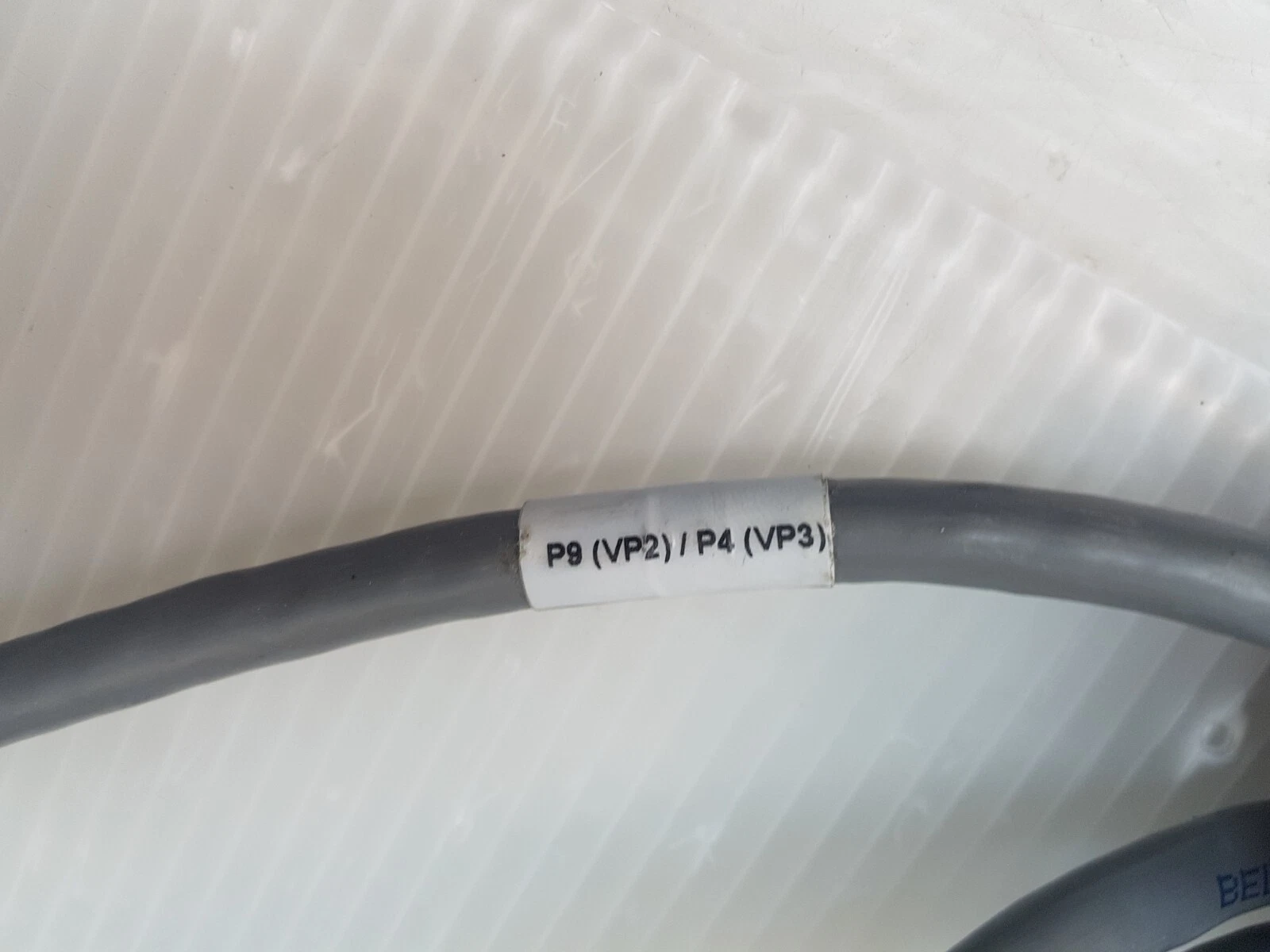 Terminal cable with P9 (VP2) / P4 (VP3) tag