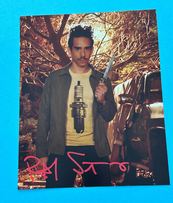 Ray Santiago  -  Ash vs Evil Dead - signed, original Autogramm !!!