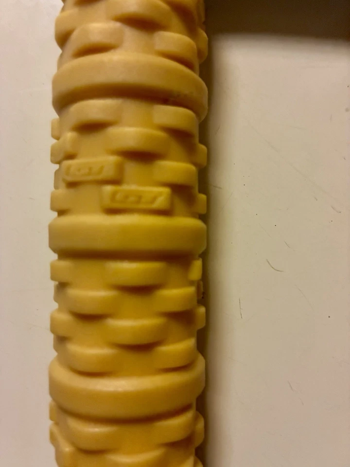 GT DOHC 16v Mountain BMX Bike Double Lock On Grips Free USA Shipping :) - Image 3 of 4