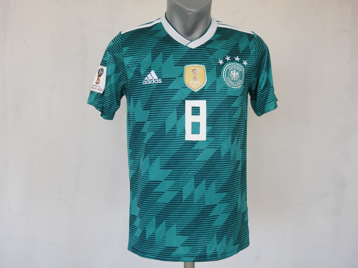 ドイツ代表 KROOS 2425 サッカーユニフォーム 8番 Amazon.com : Germany Toni Kroos #8 Soccer Jersey for Men Fan
