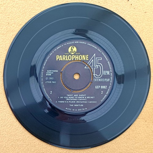 Beatles " Twist & Shout " Superbo UK Raro Early 70'S EP Raro No Polo Rings - Picture 5 of 7